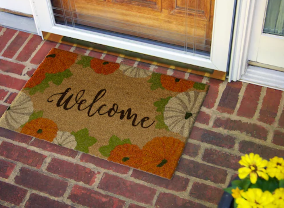 Brig's Buys Mats That Embrace Fall